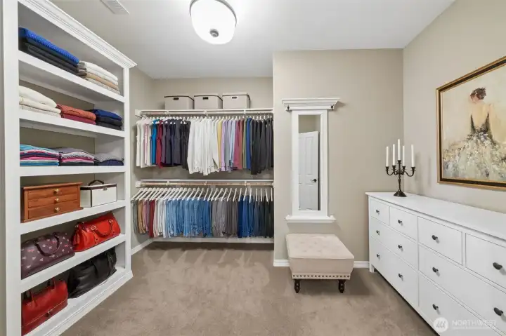 Huge closet in Primary Suite!
