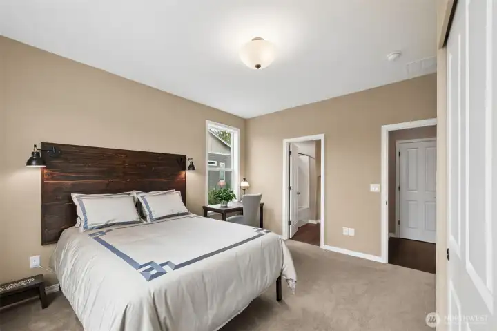 Guest suite with attached private bath