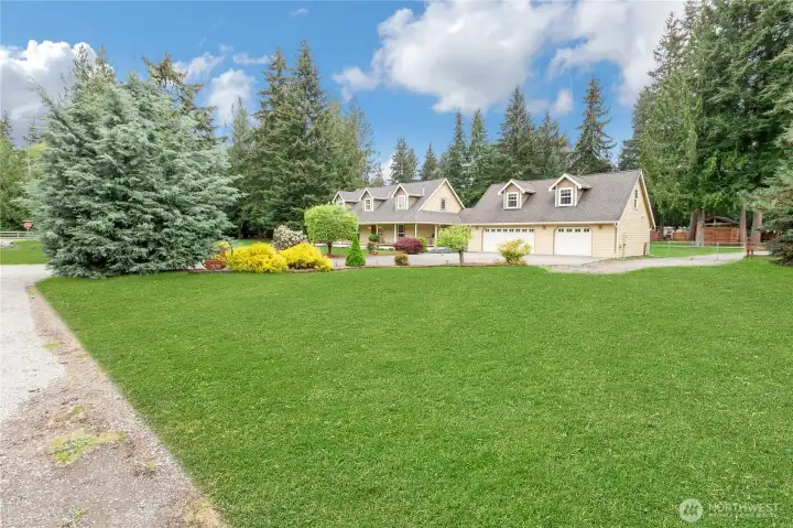 Great 3 car attached (by a breezeway) with bonus room above