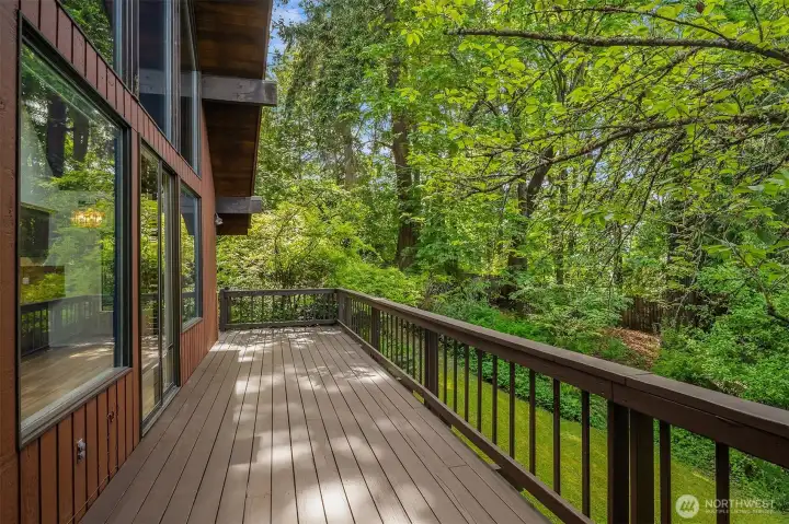 Celebrate the northwest outdoors on this expansive deck.