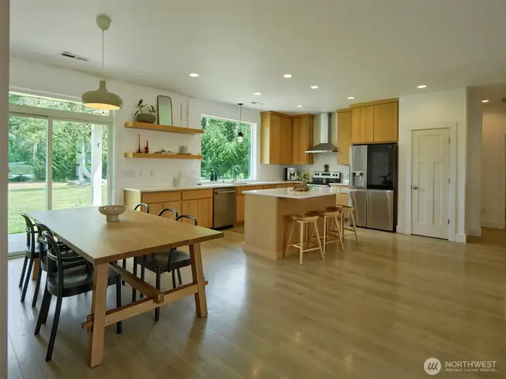 Dining Area/Kitchen