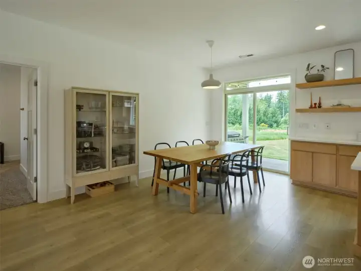 Dining Area w/slider to back patio
