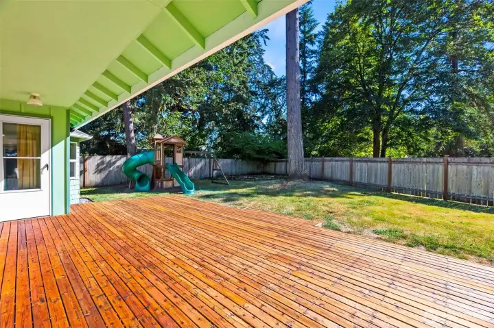 Get up and go straight to your sunny backyard from your primary bedroom. Get up and go straight to your sunny backyard from your primary bedroom.