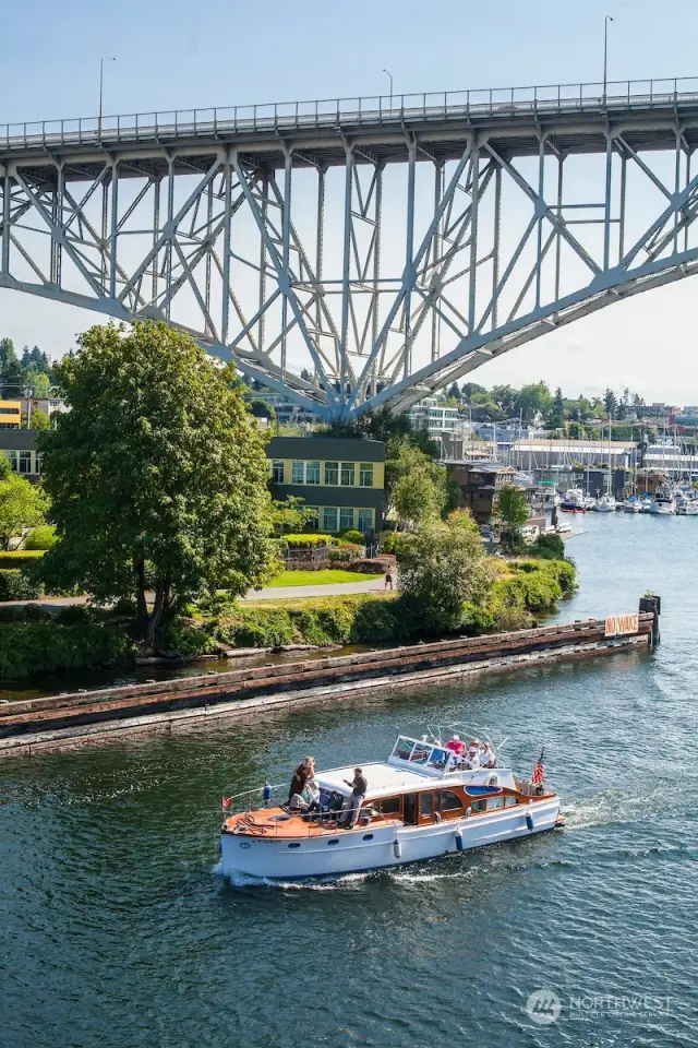 Beyond the ability to walk to a copious amount of neighborhood bars and cafes, residents relish in this recreation hub surrounded by water and green spaces. Paddle Lake Union by kayak for a waterside view of floating homes. Under a mile away, picnic on the promontory at Gas Works Park, one of Seattle’s most recognizable landmarks. Run, rollerblade or ride the 3-mile circumference of Green Lake, home to Olympic canoeists. Race cyclo-cross, play tennis or a pickup soccer game at Woodland Park. And be sure to ride the Burke-Gilman Trail connecting Ballard to Bothell via the city’s first rails-to-trails project. Enjoyed each day by thousands of bicycle commuters and outdoor enthusiasts, the 20-mile connector hugs the north end of the Lake Union shoreline and provides a scenic route to UW and beyond with welcome stops for Turkish coffee at Café Turko, Baja tacos on the deck at Agua Verde, and cool brews at Burke-Gilman Brewing in Laurelhurst or Postdoc Brewing in Kenmore.