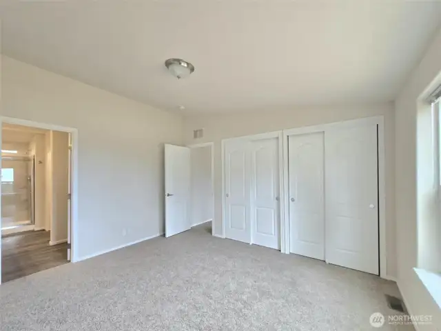 Spacious primary suite