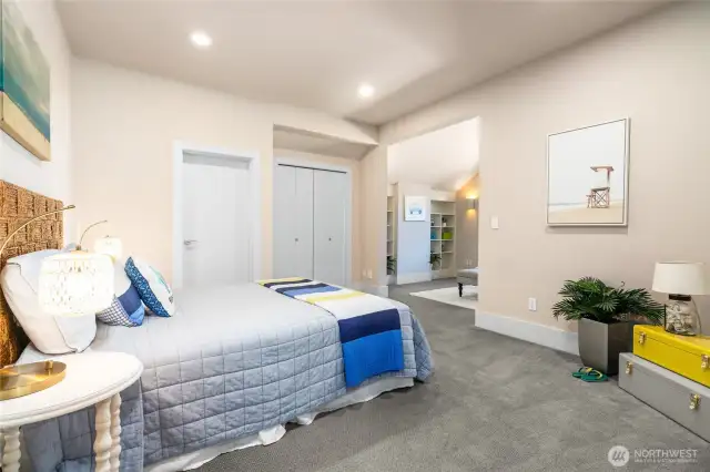 Upper Bedroom #3