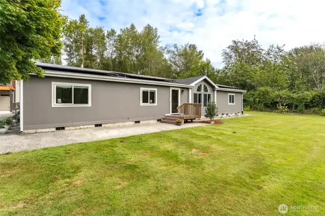 Primary residence: Surrounded by nature, this comfortable 3 bedroom home provides plenty of space to slow down and settle in.