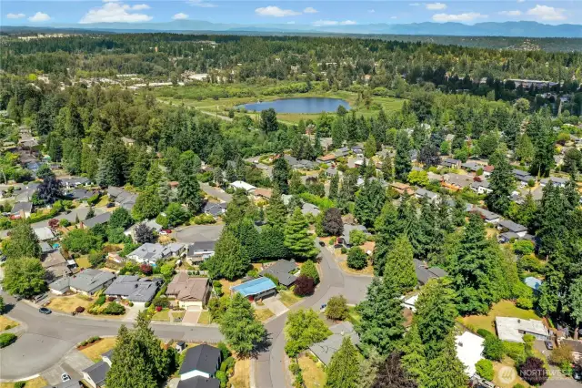 Larsen Lake and Samena are nearby, and there are world-class walking trails all around you!