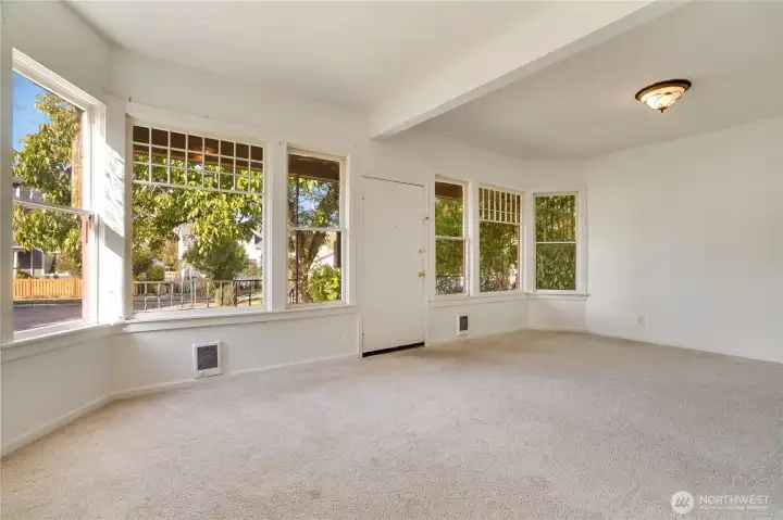 Large windows allowing tons of light!