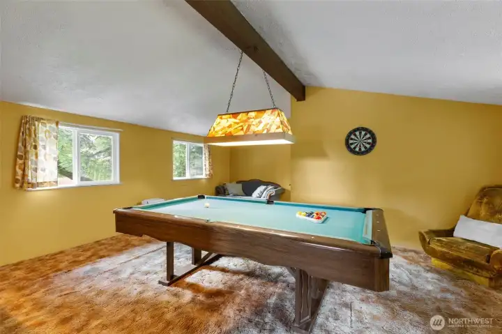 upstairs bonus room