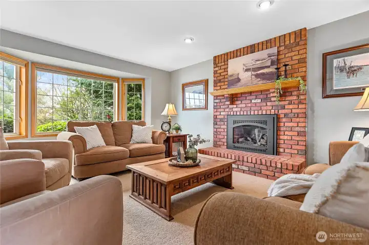 Ample windows for natural light in bay window bump out