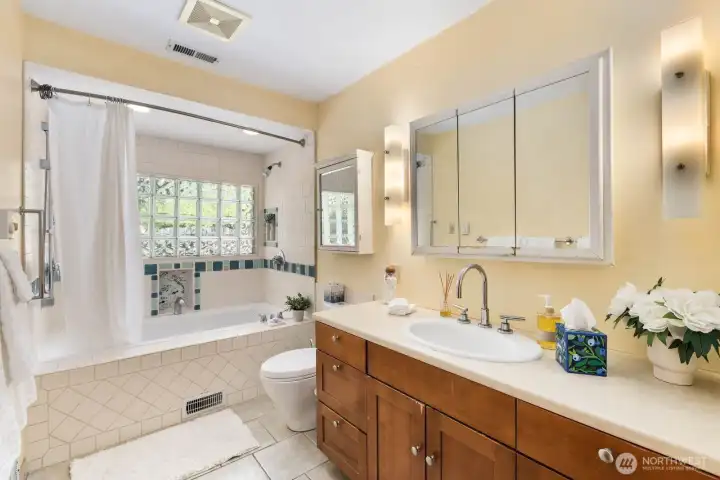 Large bathroom with soaking tub
