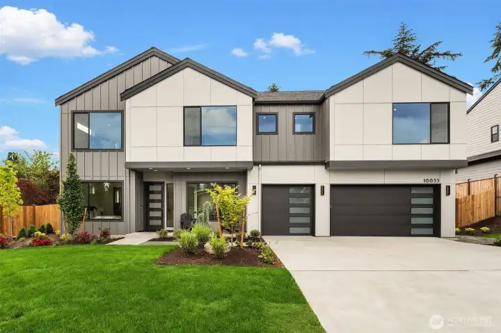MN Custom Homes presents a transitional design in Lake Hills