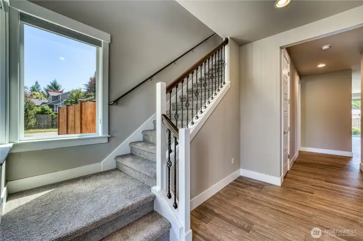 Vaulted Ceiling Entry