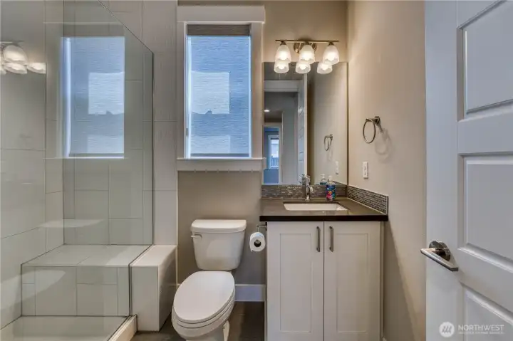 Main floor 3/4 bath