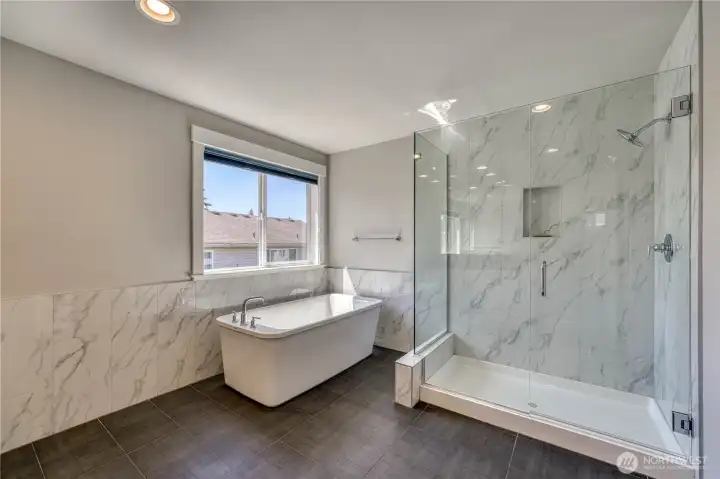 Large Primary En-Suite with large walk-in shower