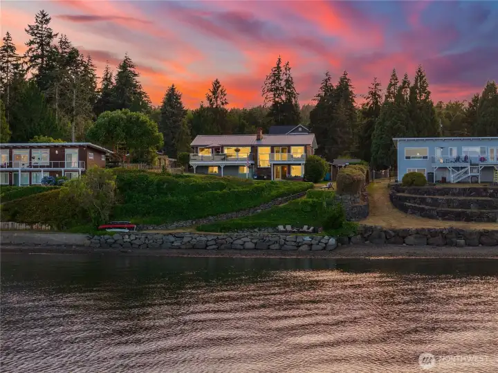 Welcome to the best of Island living. Medium bank waterfront with deeded tidelands.