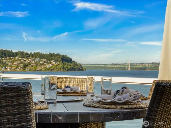 Dine with a view of Tacoma, Point Fosdick and Narrows Bridge.