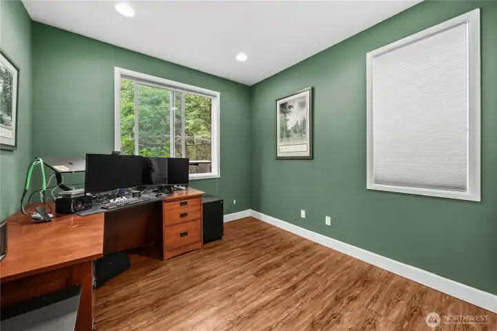 Main floor bedroom/office/den