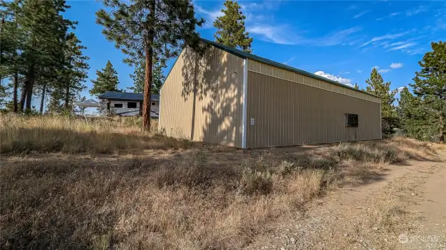 Looking at the East side of the garage from driveway.