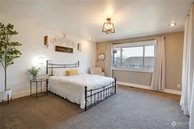 Large Primary Bedroom