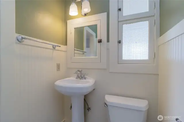 Jack+Jill Bathroom between Bedrooms 2&3Bathroom