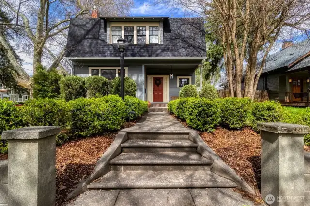 Classic Dutch Colonial Architecture