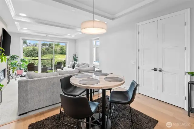 I addition to your breakfast bar, this comfortable dining area can accommodate most table sizes.