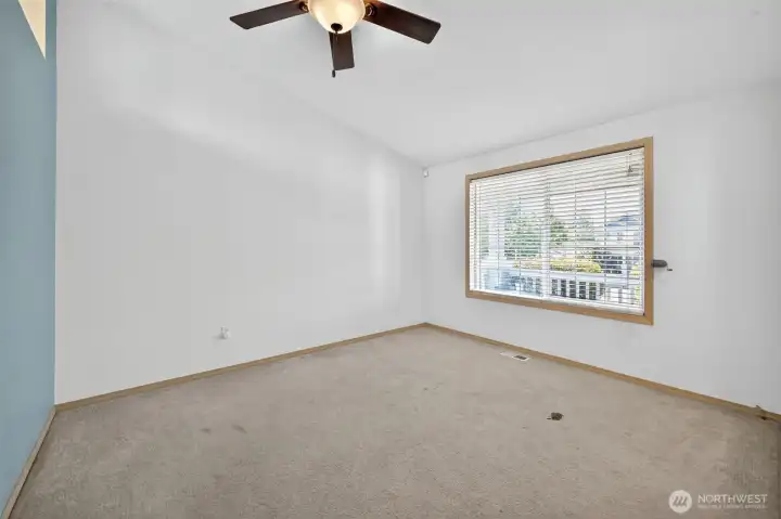 Front formal living room