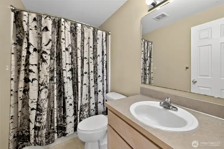 hall full bath upstairs