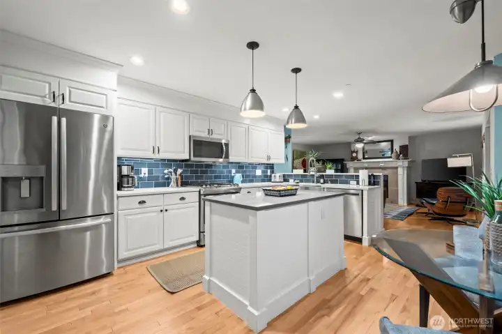 Gorgeous updated kitchen. All kitchen appliances included