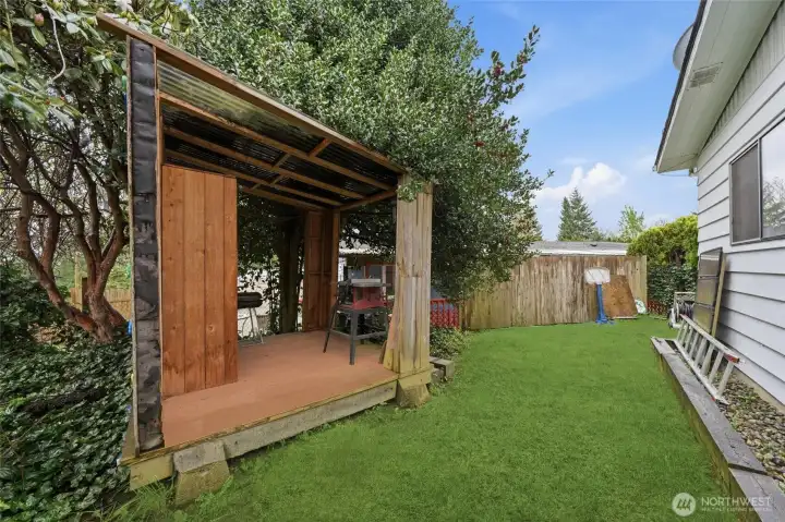 Shed built by owner, perfect for at home projects