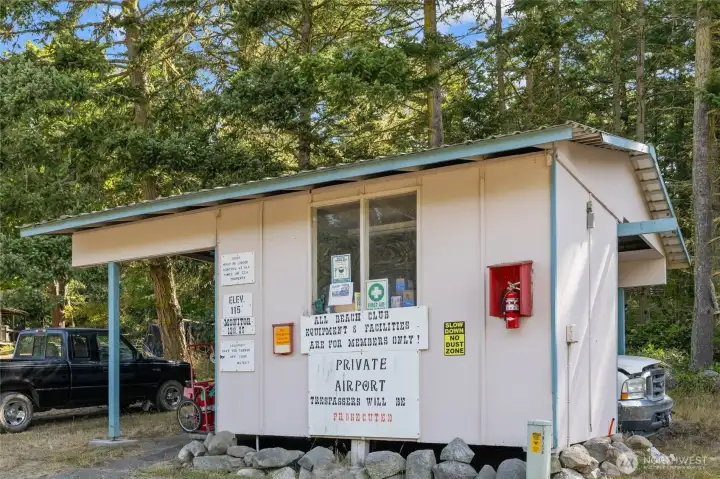 We even have our own post office! Mail is flown in & boated in daily. Yep, even Amazon!