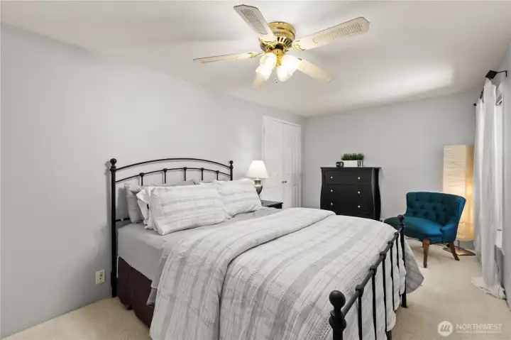 2nd Bedroom 2nd Bedroom