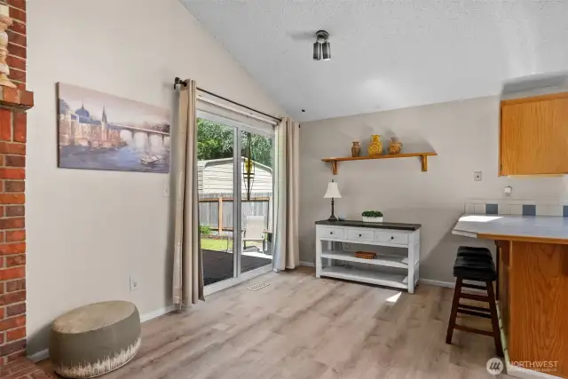 looking into eating space from den