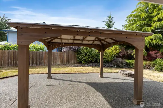 Pergola for shade and privacy