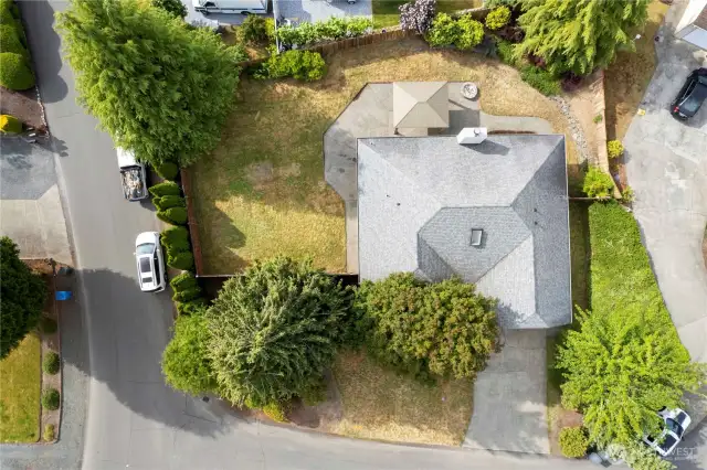 Great corner lot