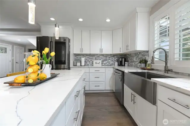 Modern yet charming~
