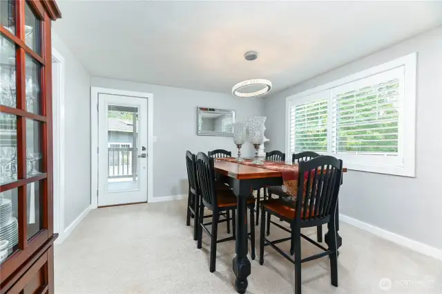 Beautiful dining room~