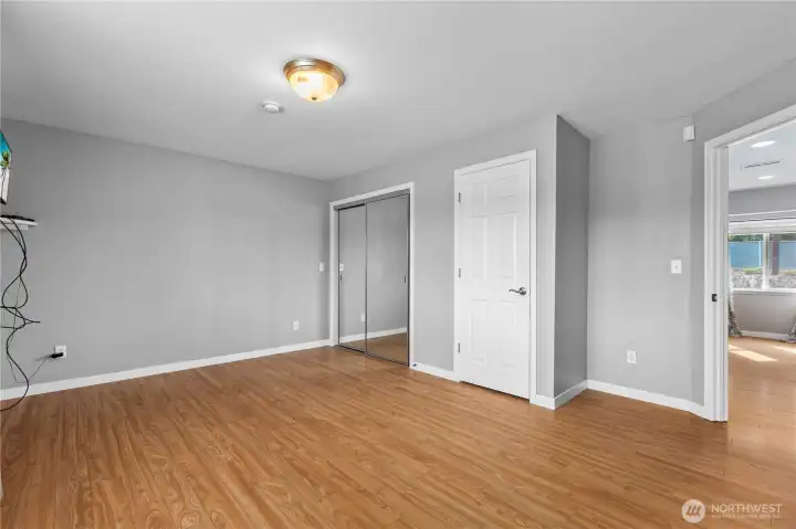 4th bedroom