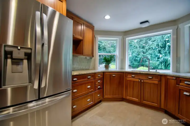 Another view of kitchen
