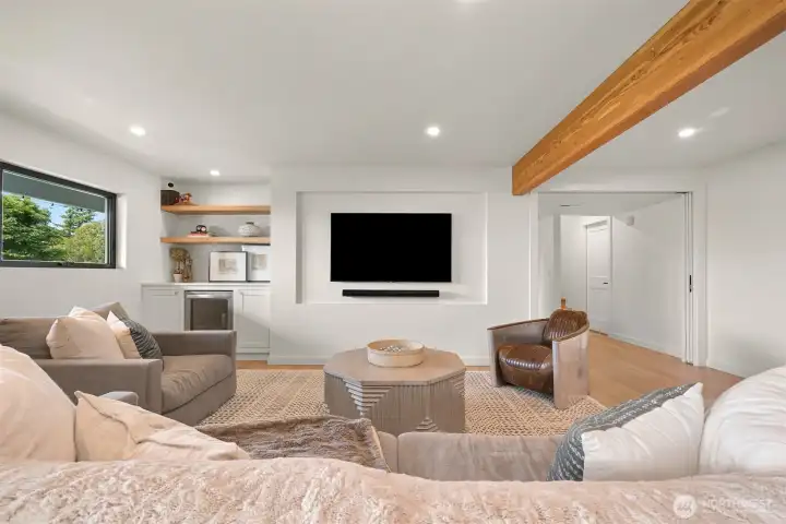 Adding another layer of versatility, the lower-level suite is a dream of functionality and design. With its own separate outdoor entrance, this space offers endless possibilities—whether you’re envisioning a playroom, home gym, or entertainment hub.