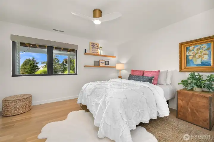 One of three guest rooms standout features boasting classic finishes and built-ins for smart, stylish storage, it’s a cozy retreat that’s as functional as it is beautiful.