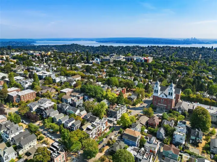 From Capitol Hill to Microsoft and beyond—Bellevue is just across the lake.