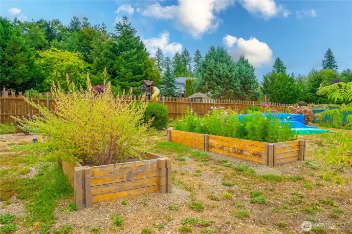Planter boxes