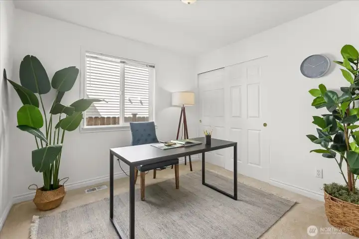 Bedroom/Office on Main Floor
