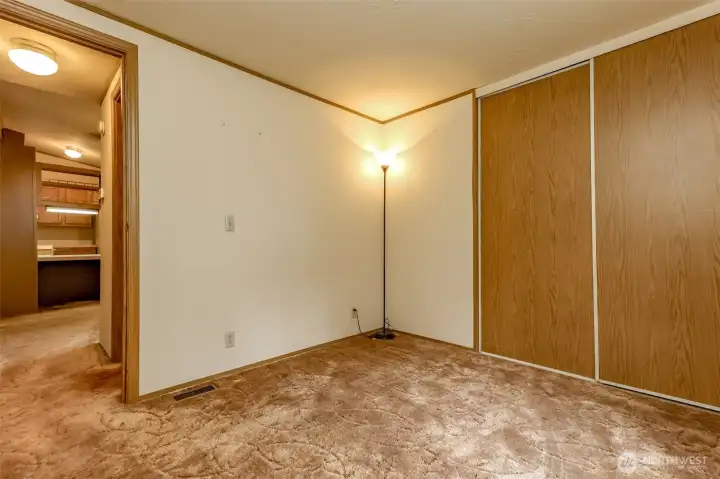 2nd Bedroom