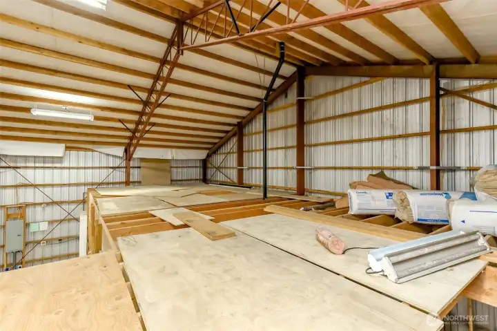 Upstairs of large shop ready for your imagination!