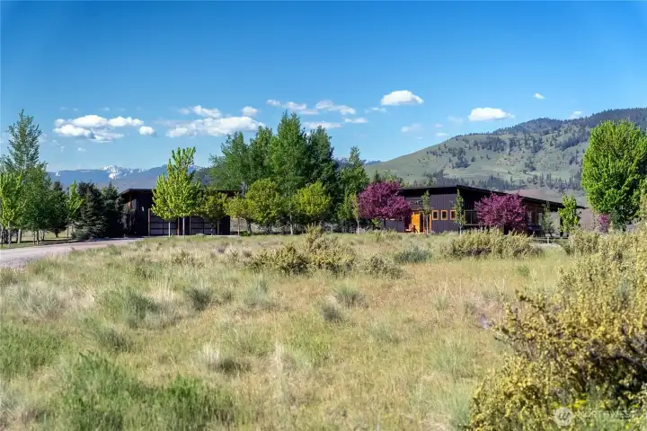 The property is located at the end of a private road just minutes from Twisp.
