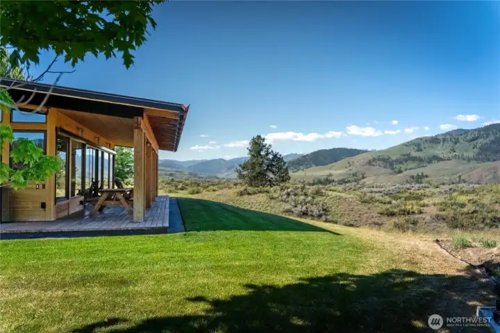 It is hard to imagine of find as beautiful and picturesque a setting as this!